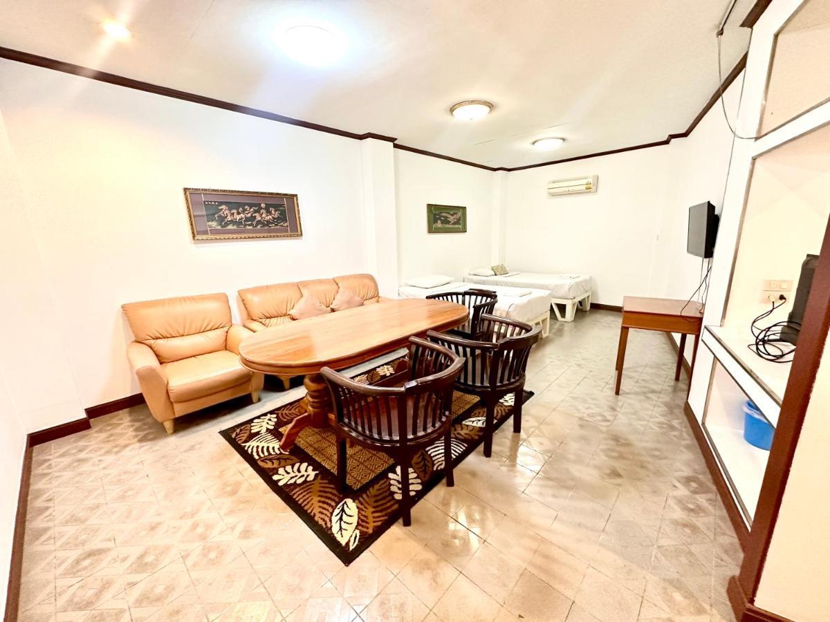 Bansuan Resort Nakhon Sawan Exteriér fotografie