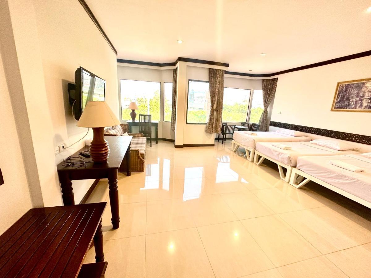 Bansuan Resort Nakhon Sawan Exteriér fotografie